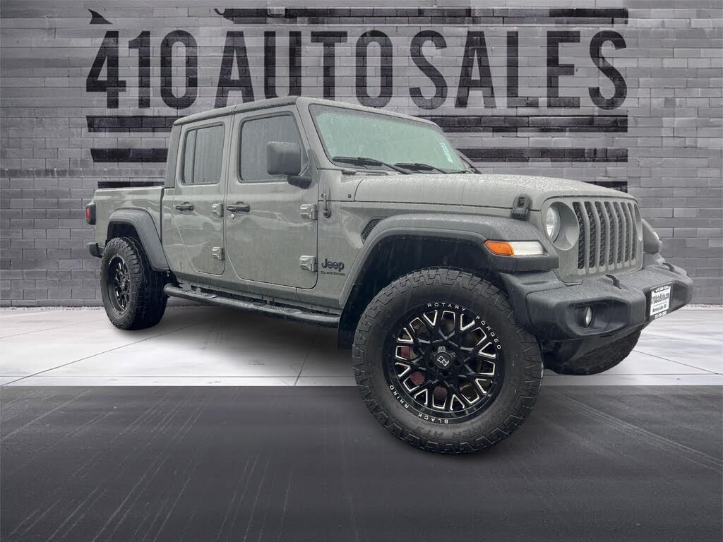 2021 Jeep Gladiator Sport Crew Cab 4WD