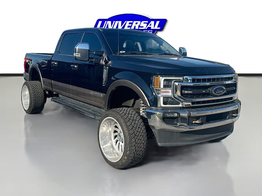 2022 Ford F-250 Super Duty Lariat Crew Cab 4WD