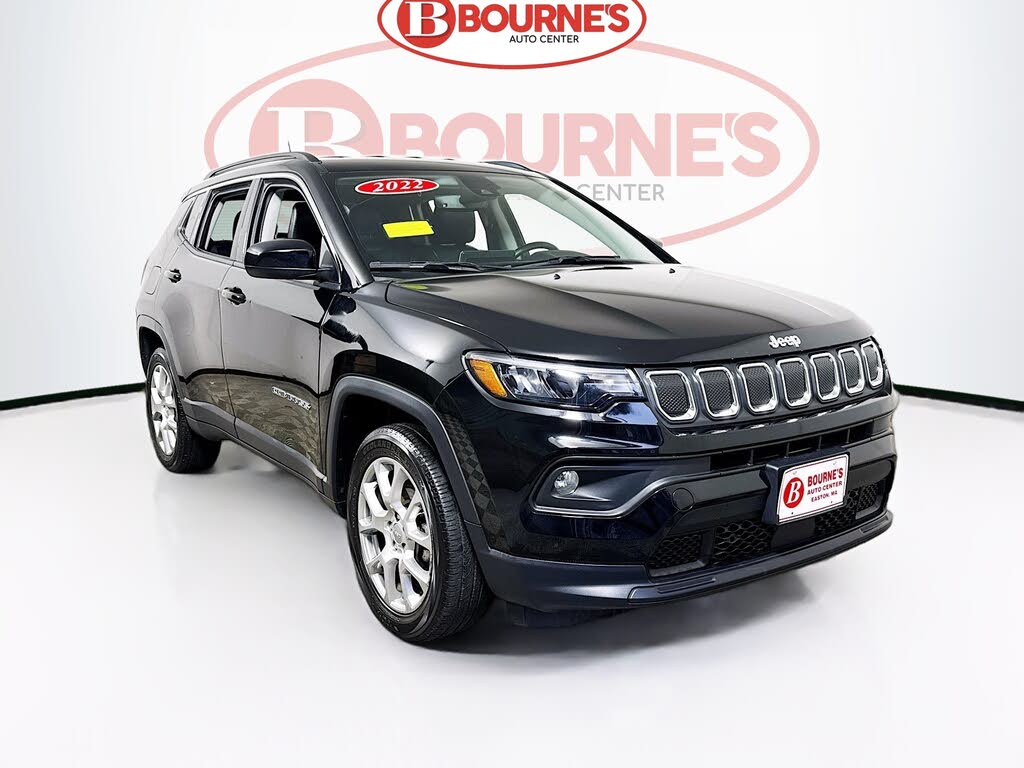 2022 Jeep Compass Latitude Lux 4WD