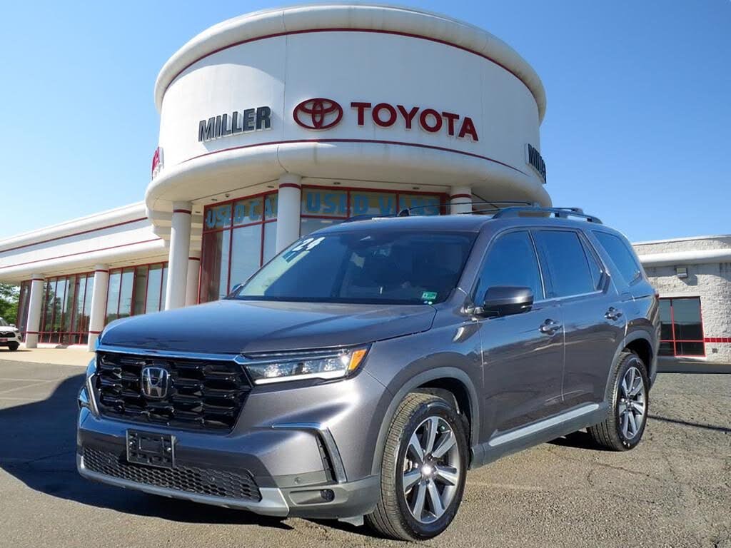 2024 Honda Pilot Touring AWD