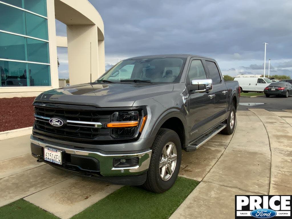 2025 Ford F-150 XLT SuperCrew 4WD