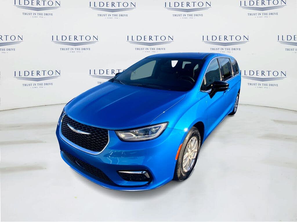 2026 Chrysler Pacifica Select FWD