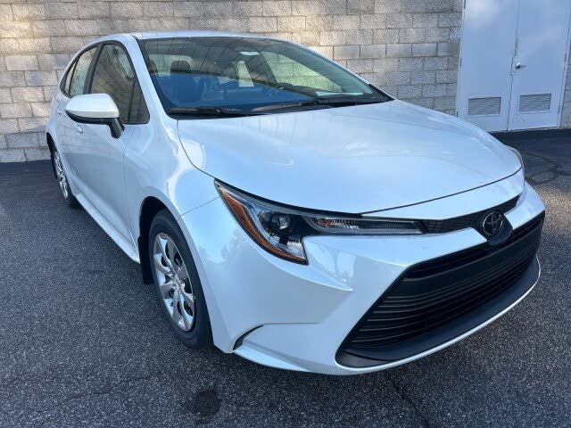 2026 Toyota Corolla LE FWD