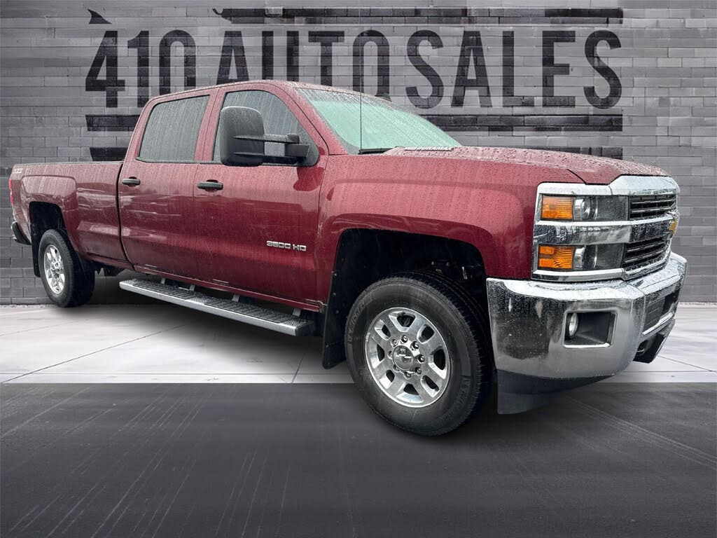 2015 Chevrolet Silverado 3500HD LT Crew Cab LB 4WD
