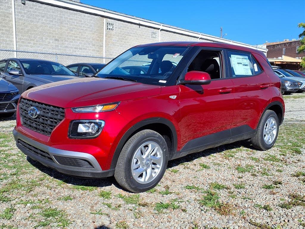 2025 Hyundai Venue SE FWD