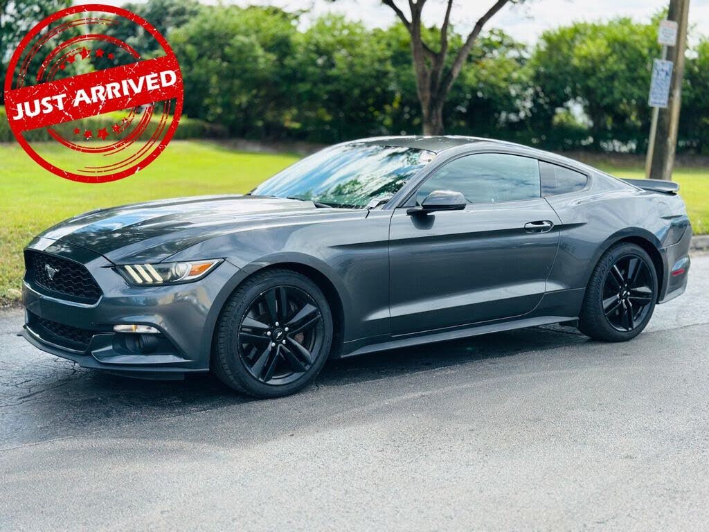 2016 Ford Mustang EcoBoost Coupe RWD