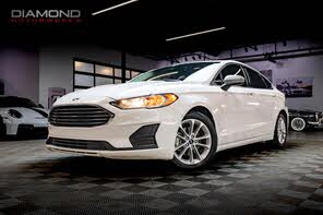 Ford Fusion Hybrid SE FWD