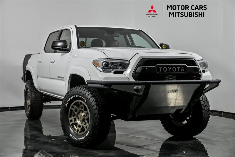 2022 Toyota Tacoma SR5 V6 Double Cab 4WD