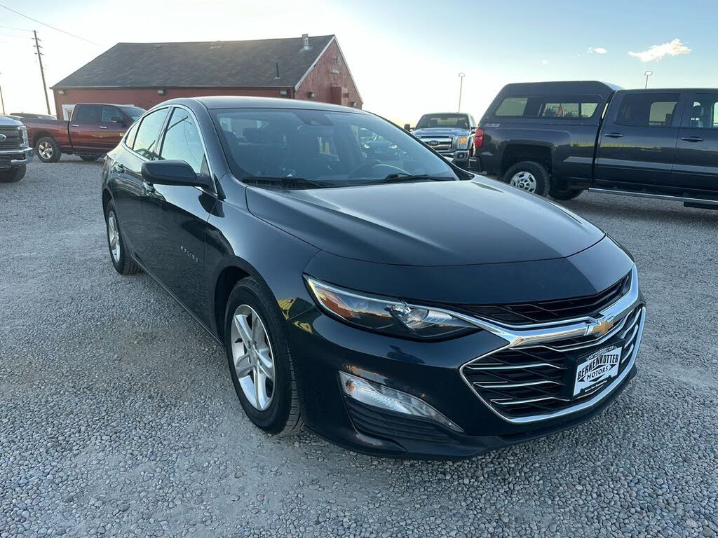 2023 Chevrolet Malibu LT with 1LT FWD