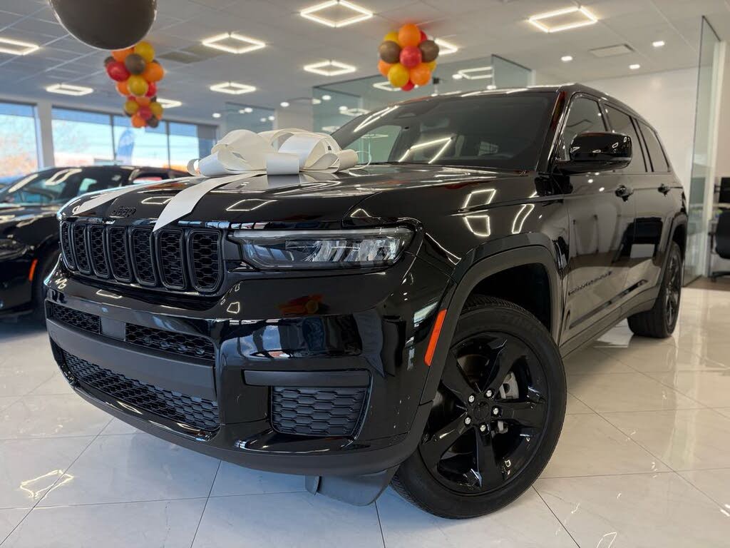 2023 Jeep Grand Cherokee L Altitude 4WD