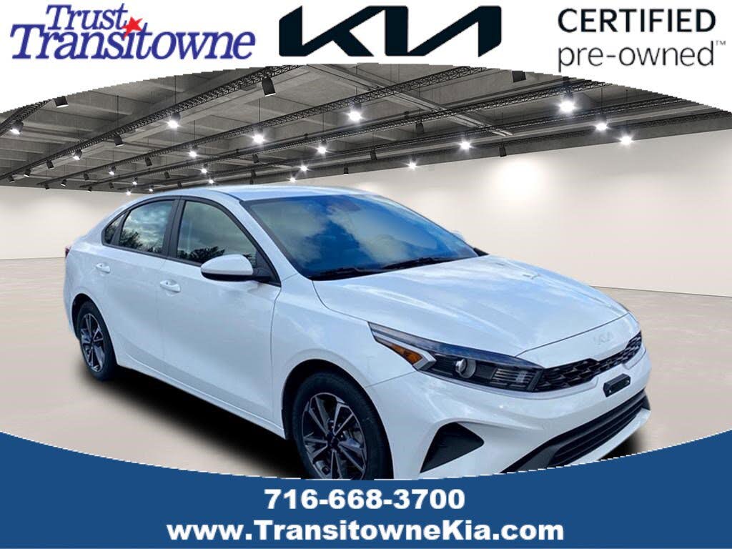 2023 Kia Forte LXS FWD