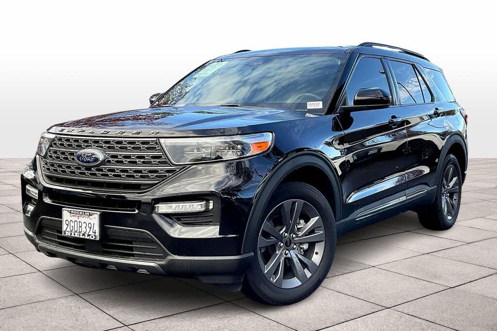 2023 Ford Explorer XLT AWD