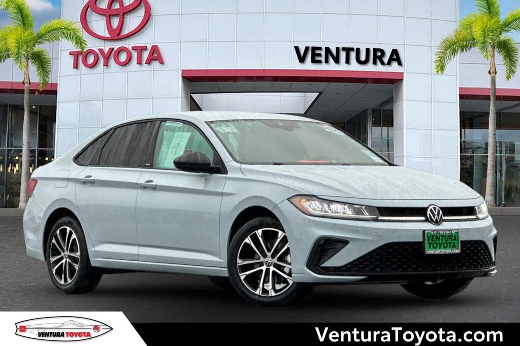 2025 Volkswagen Jetta Sport FWD