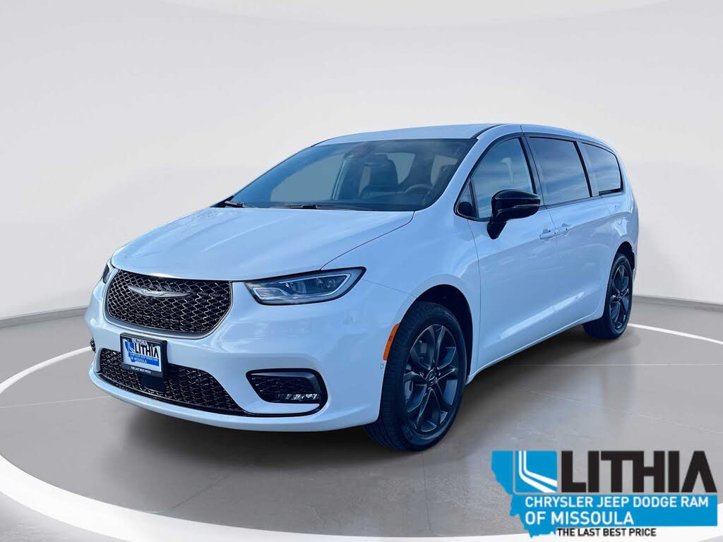 2026 Chrysler Pacifica Select AWD