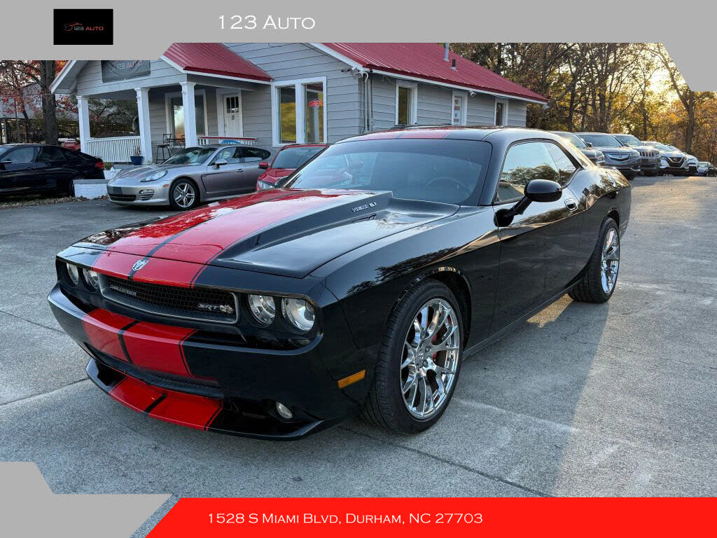 2009 Dodge Challenger SRT8 RWD