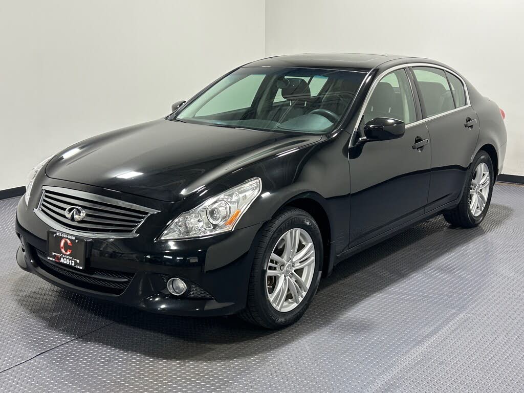 2011 INFINITI G25