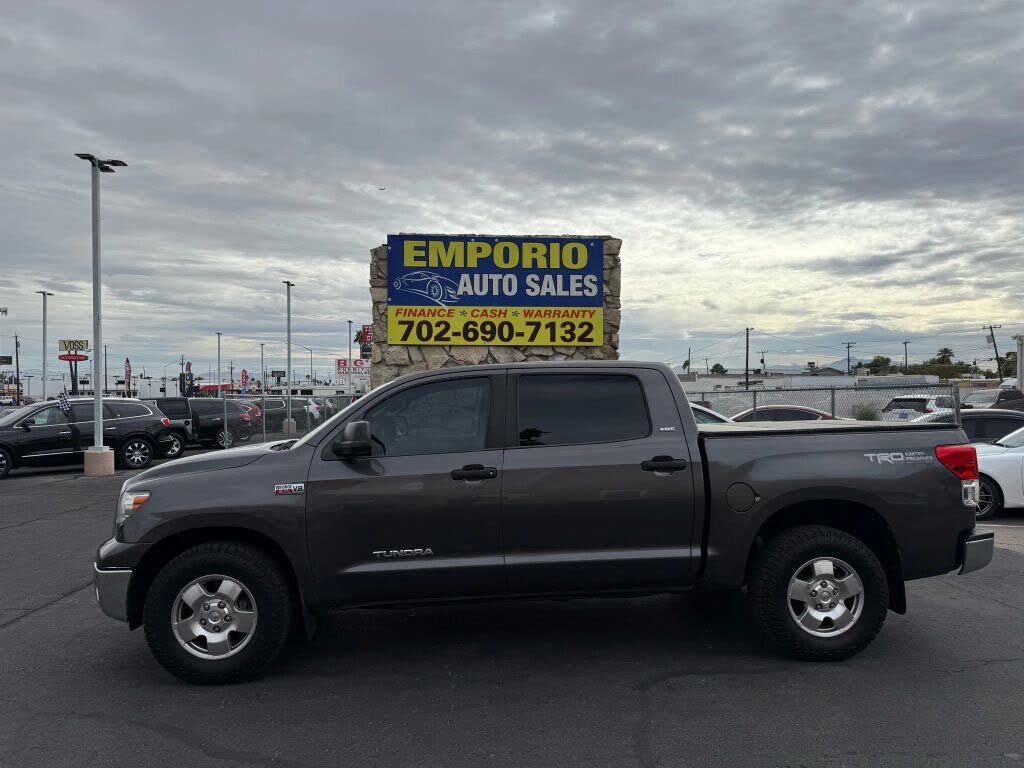 2011 Toyota Tundra Grade 5.7L V8 CrewMax Cab RWD