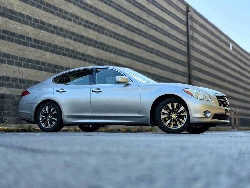 2013 INFINITI M37 x AWD
