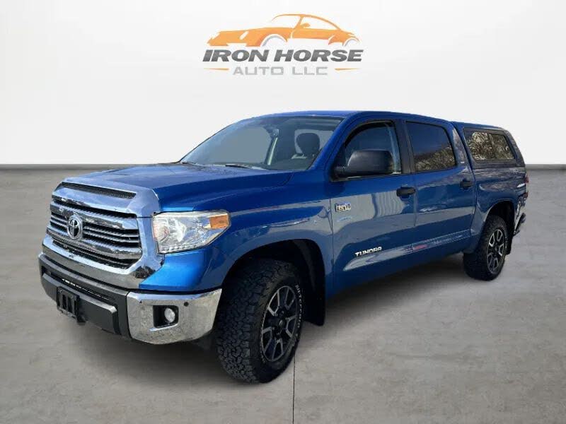2017 Toyota Tundra SR5 CrewMax 5.7L 4WD