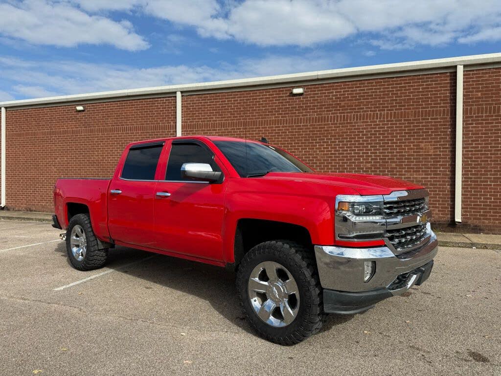 2018 Chevrolet Silverado 1500 LTZ Crew Cab 4WD