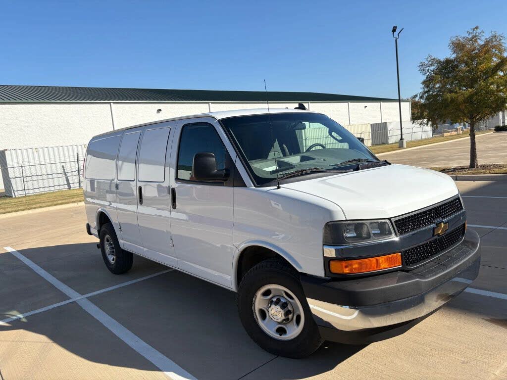 2020 Chevrolet Express Cargo 2500 RWD