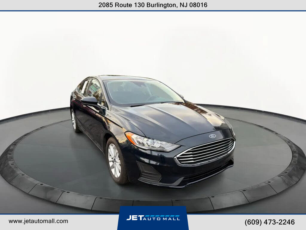2020 Ford Fusion SE FWD