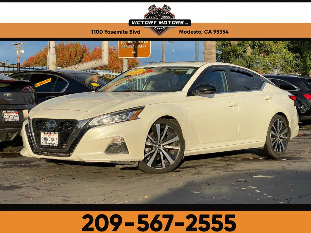 2020 Nissan Altima 2.0 SR FWD