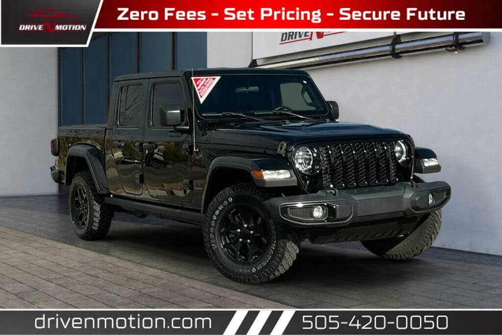 2021 Jeep Gladiator Willys Crew Cab 4WD
