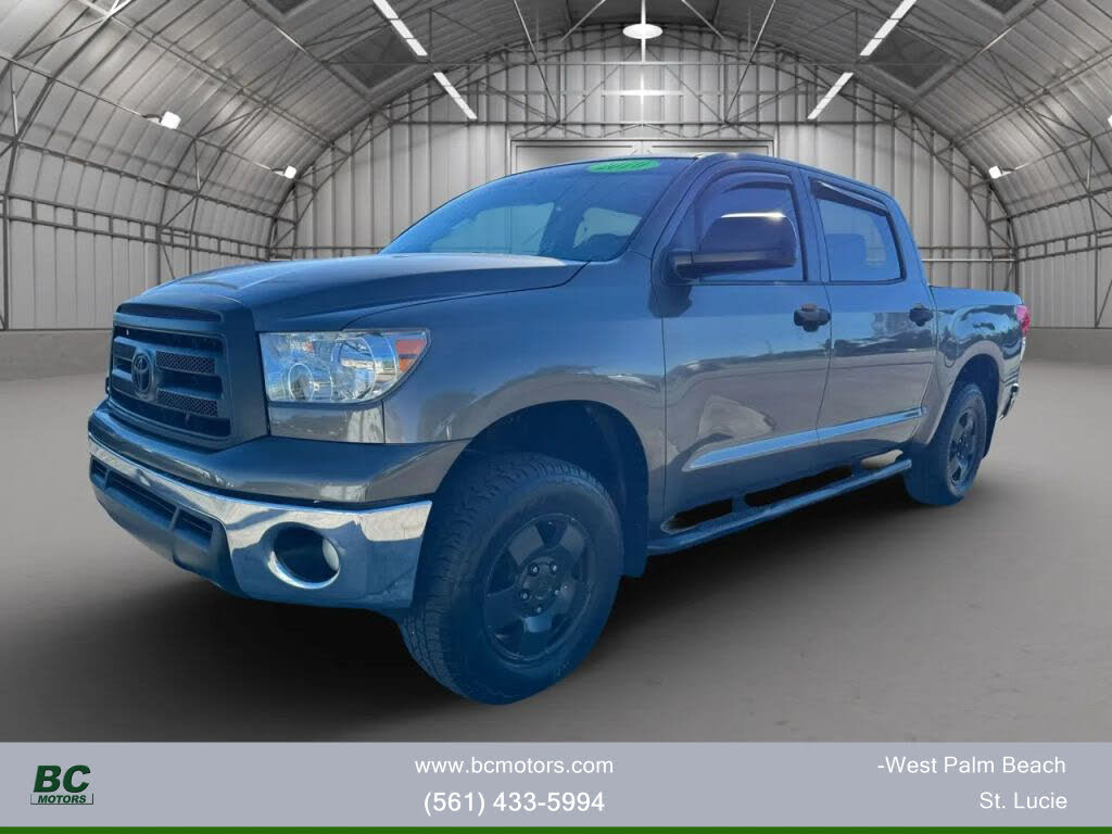 2010 Toyota Tundra Tundra-Grade CrewMax 5.7L 4WD