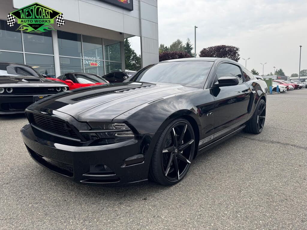 2014 Ford Mustang GT Premium Coupe RWD