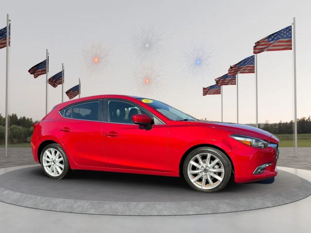 2017 Mazda MAZDA3 Grand Touring Hatchback