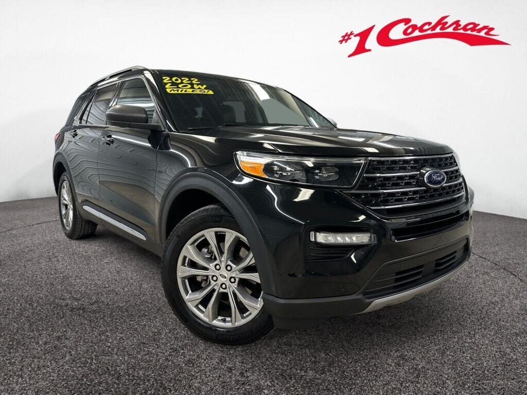 2022 Ford Explorer XLT AWD