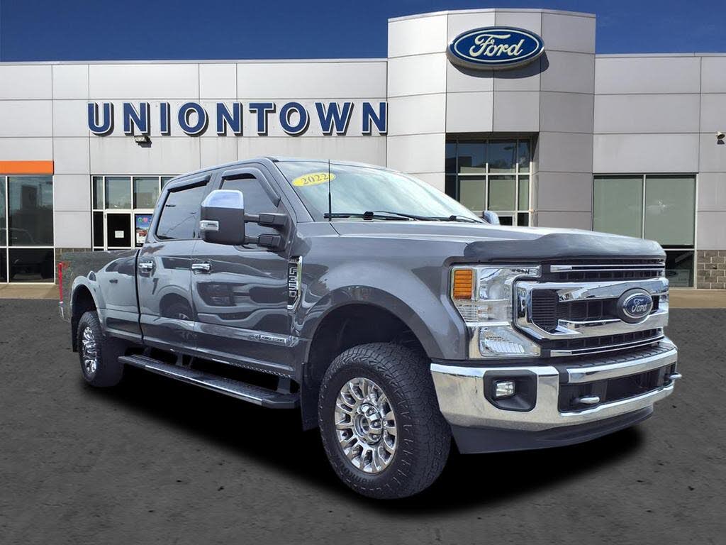 2022 Ford F-350 Super Duty XLT Crew Cab 4WD