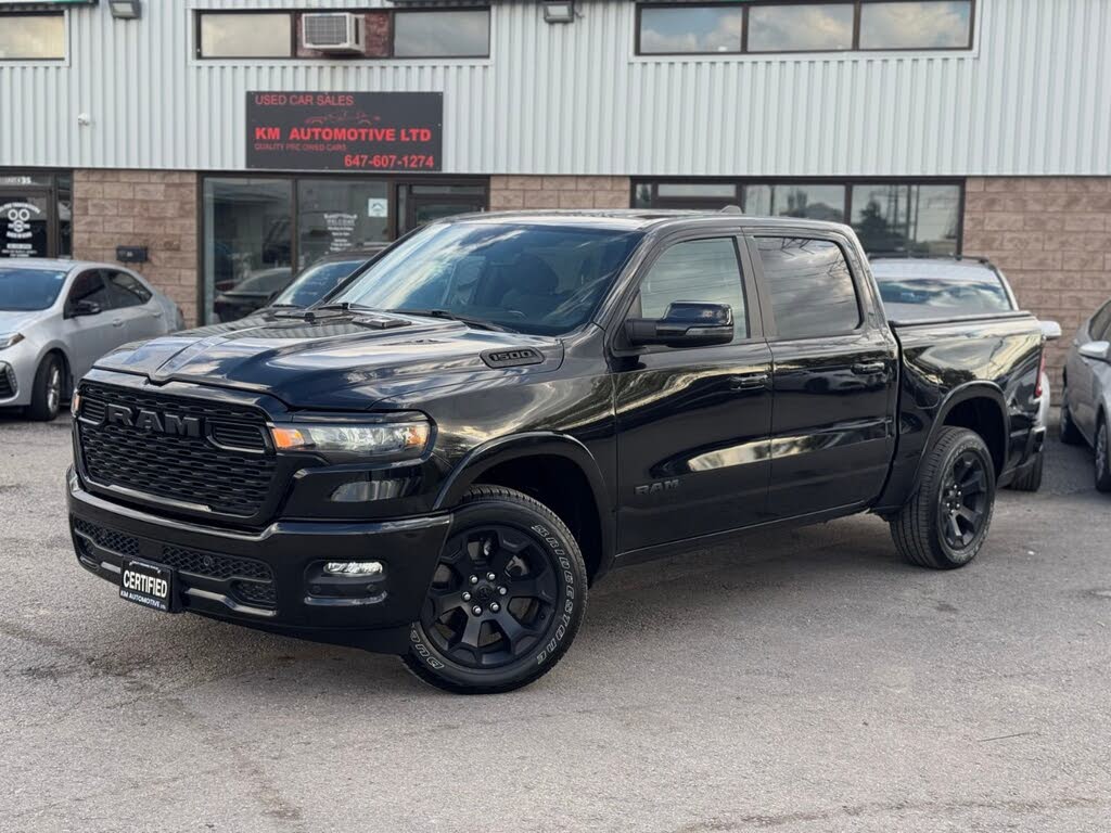 2025 RAM 1500 Big Horn Crew Cab 4WD