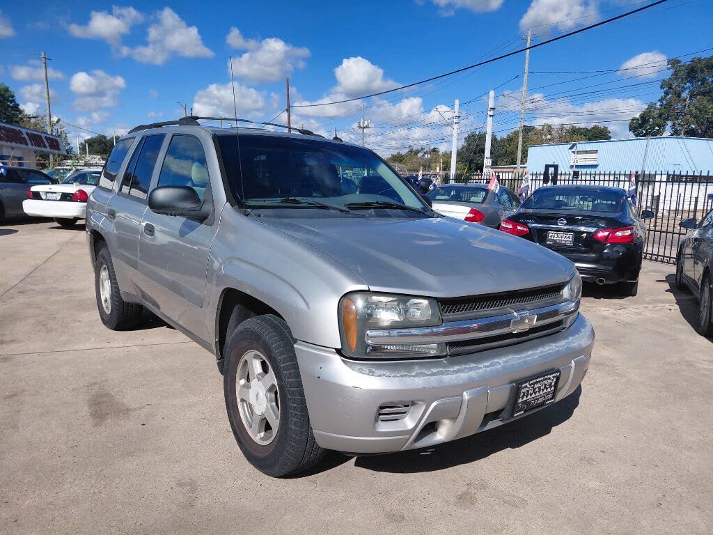 2005 Chevrolet Trailblazer LS RWD