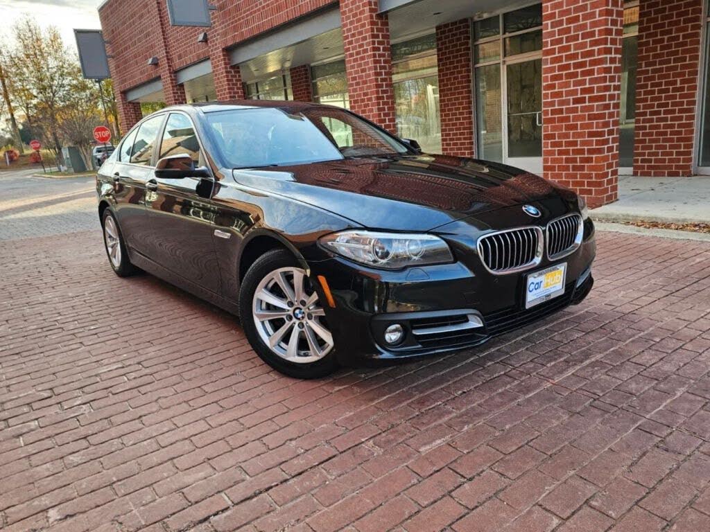 2015 BMW 5 Series 528i xDrive Sedan AWD