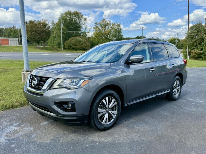 2019 Nissan Pathfinder SV 4WD