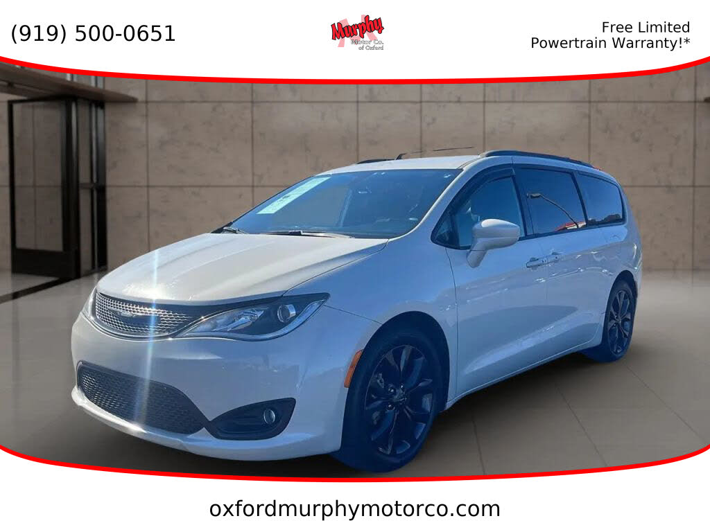 2020 Chrysler Pacifica Touring FWD