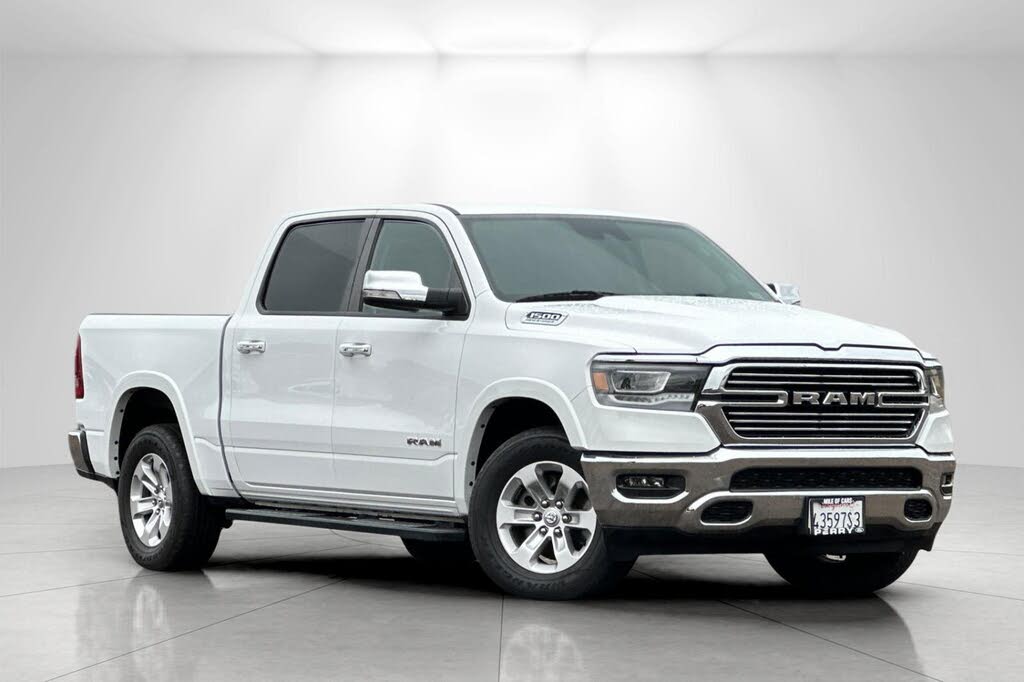 2022 RAM 1500 Laramie Crew Cab 4WD