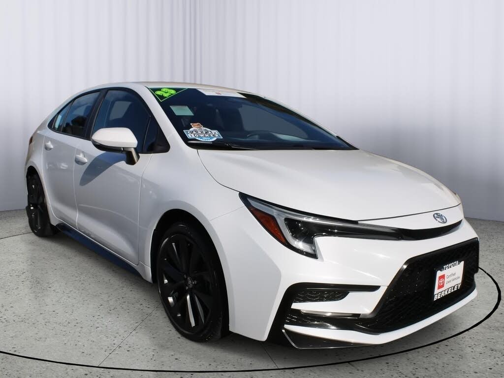 2023 Toyota Corolla SE FWD