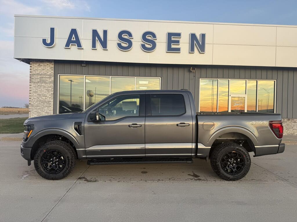 2025 Ford F-150 XLT SuperCrew 4WD