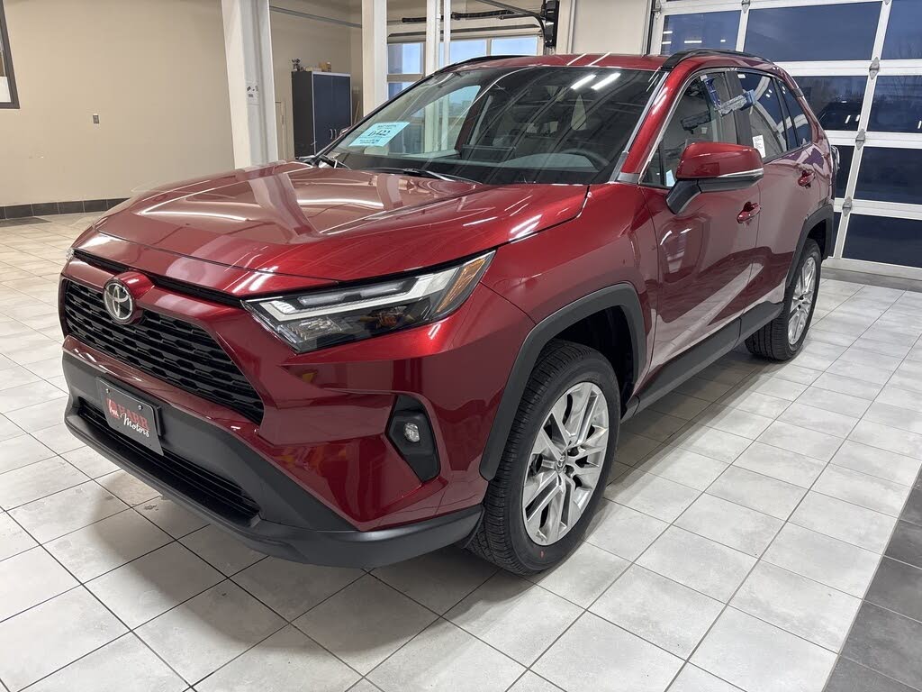 2025 Toyota RAV4 XLE Premium AWD