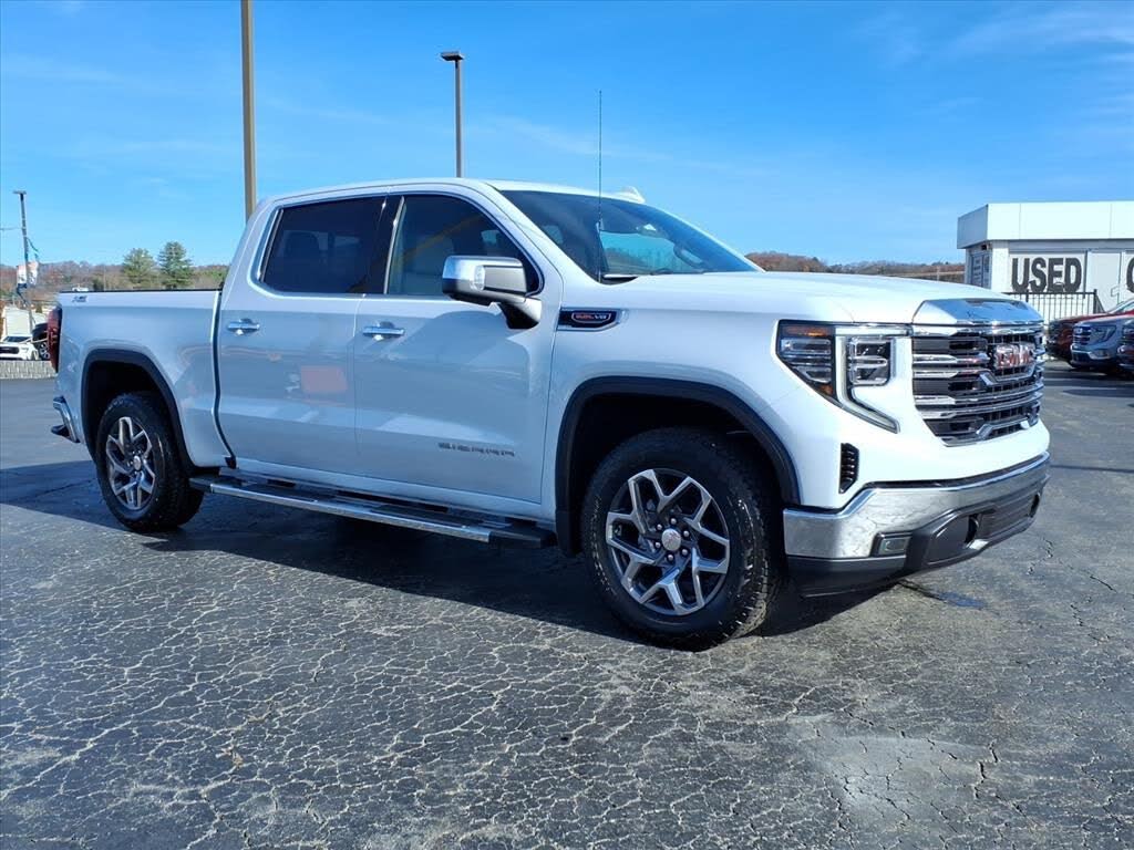 2026 GMC Sierra 1500 SLT Crew Cab 4WD