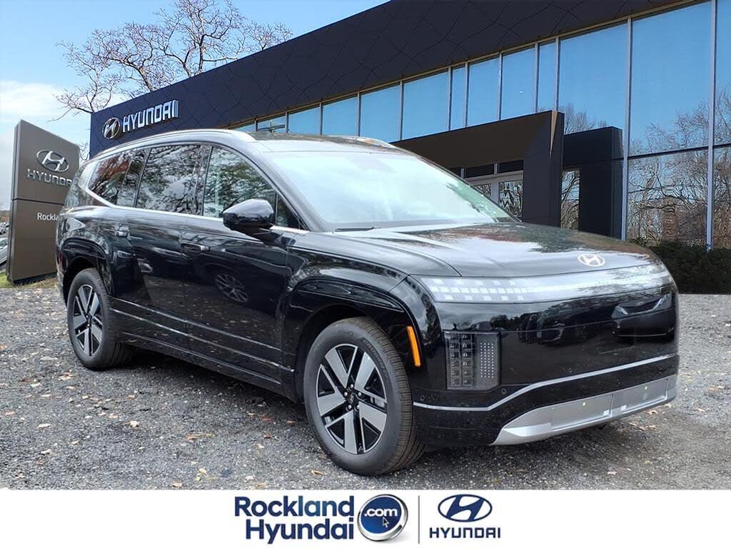 2026 Hyundai Ioniq 9 SEL AWD