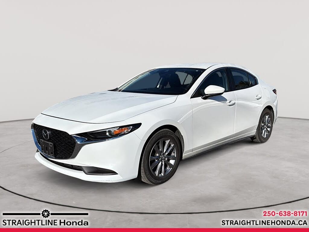 2022 Mazda MAZDA3 Preferred Sedan FWD