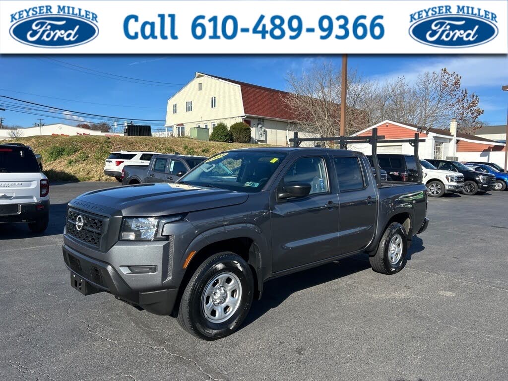 2022 Nissan Frontier S Crew Cab 4WD