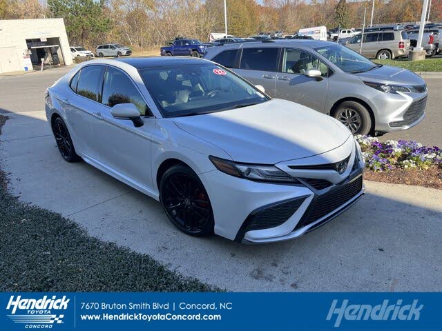 2022 Toyota Camry XSE FWD