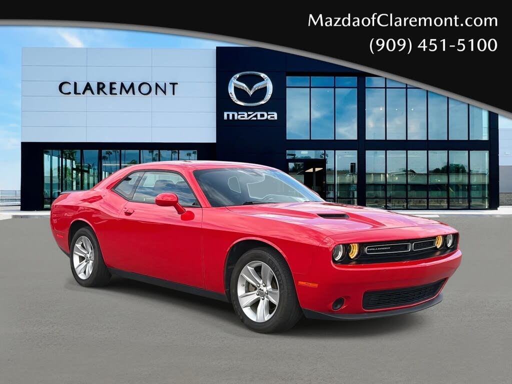 2023 Dodge Challenger SXT RWD