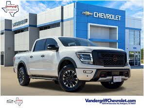 Nissan Titan PRO-4X Crew Cab 4WD