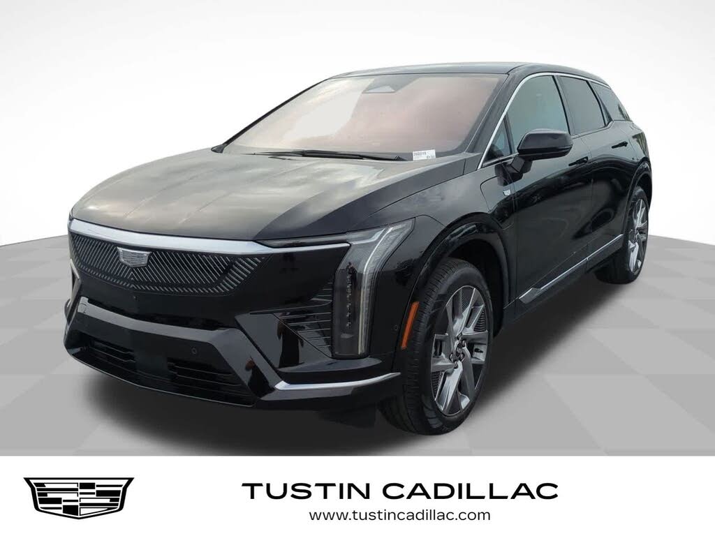 2026 Cadillac OPTIQ Luxury RWD